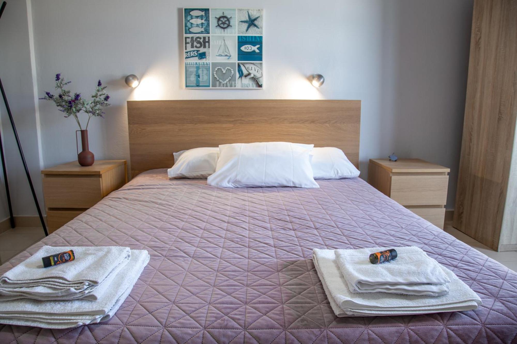 Nefeli Rooms Aγία Μαρίνα Εξωτερικό φωτογραφία