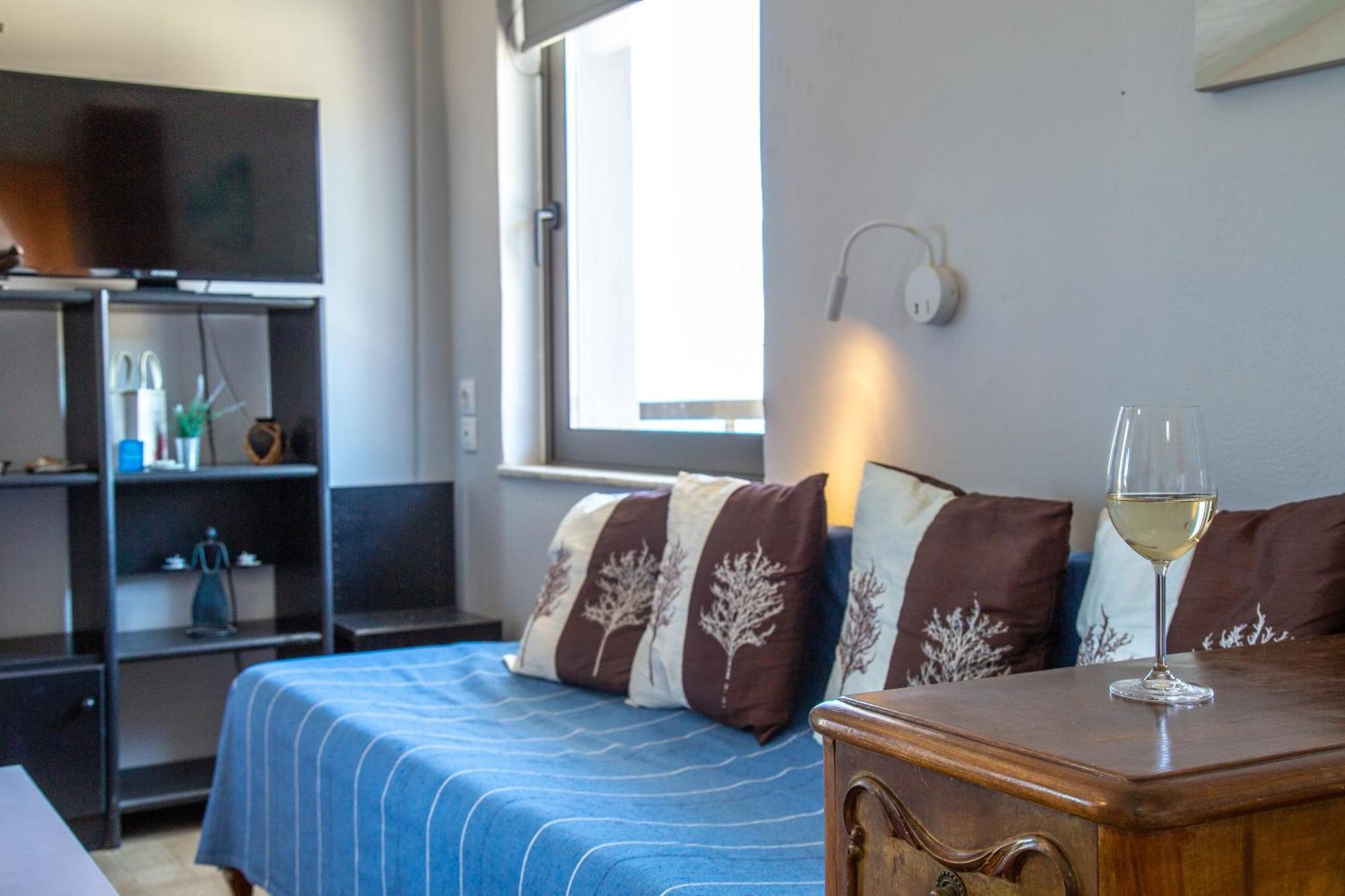 Nefeli Rooms Aγία Μαρίνα Εξωτερικό φωτογραφία