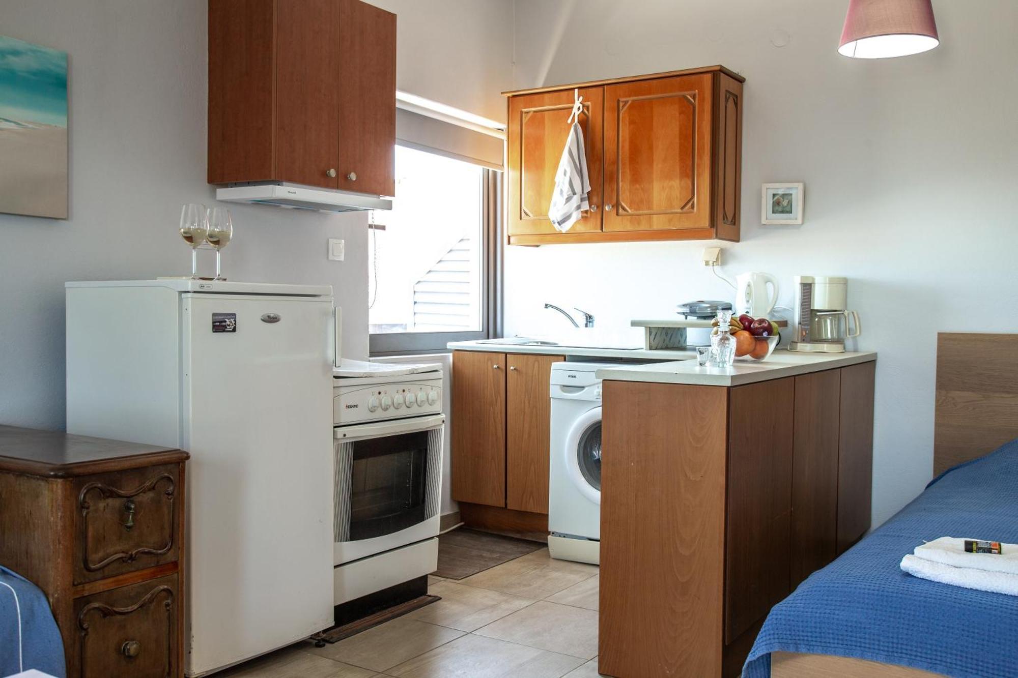 Nefeli Rooms Aγία Μαρίνα Εξωτερικό φωτογραφία