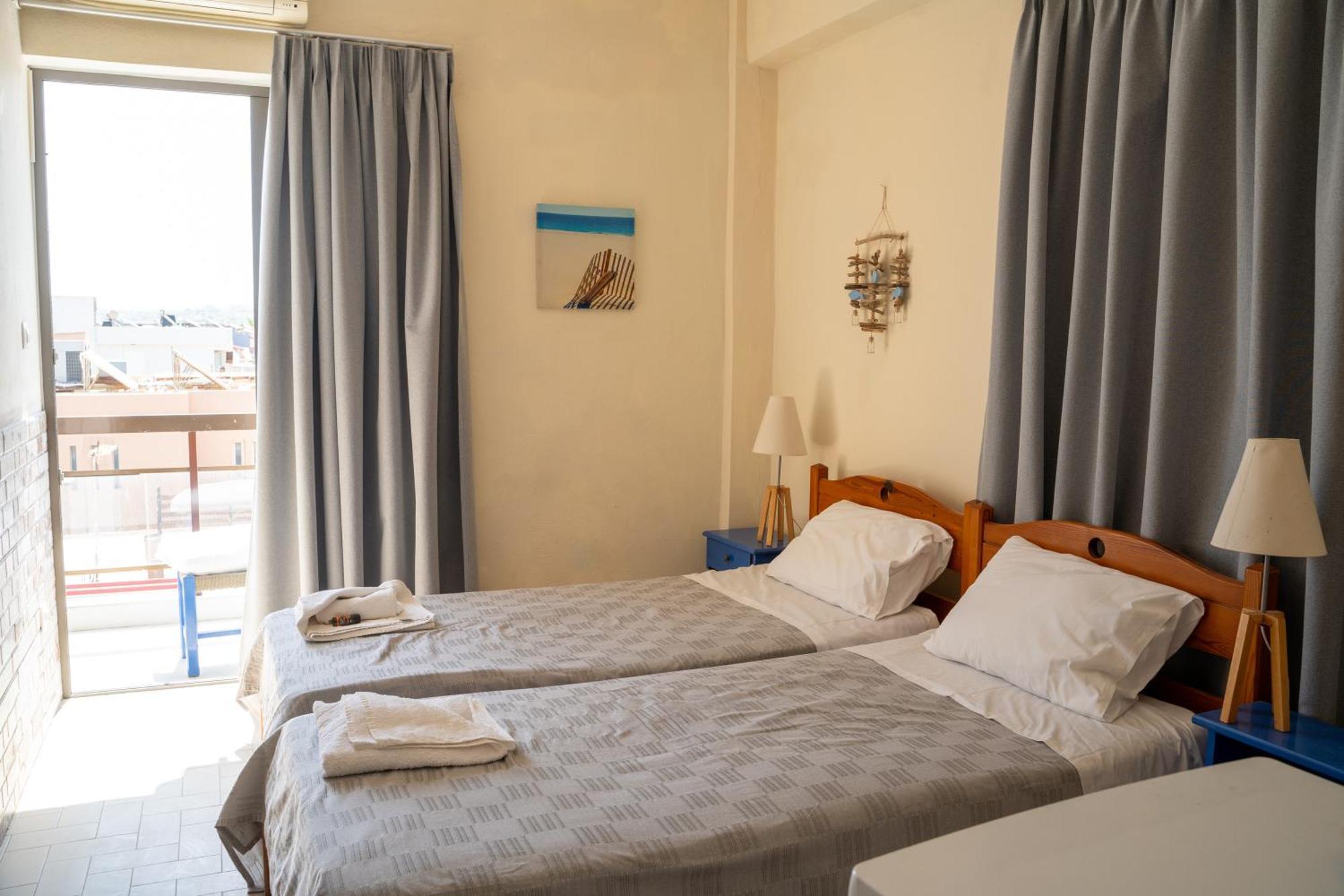 Nefeli Rooms Aγία Μαρίνα Εξωτερικό φωτογραφία